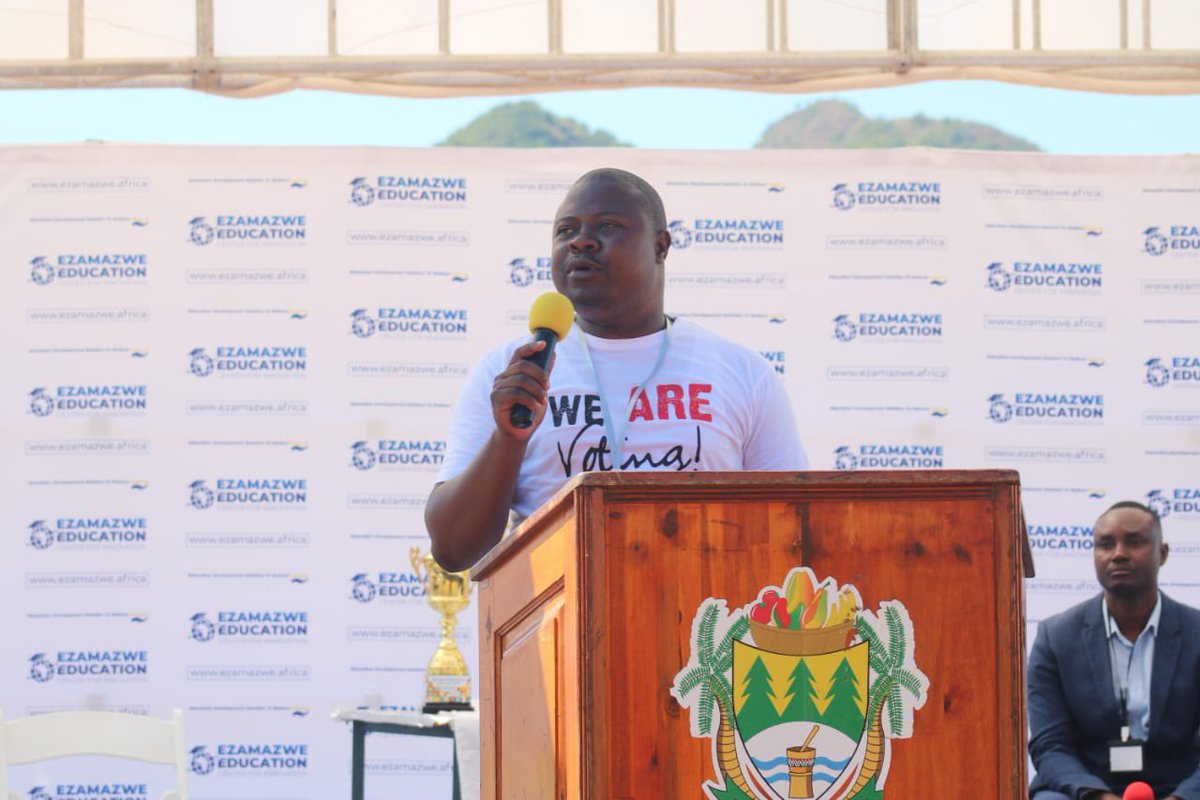 ICYMI| Yesterday we partnered with Ezamazwe Education Center for Inovation, led by our Civic Champion, Fumayo Mabitsela, and hosted very successful career exhibition for high schools. #SAElections24 #WeAreVoting #BuhlePark