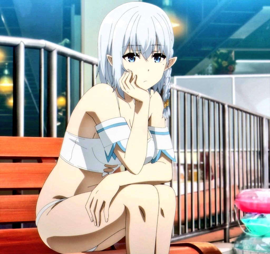 SilverHairWaifu tweet picture