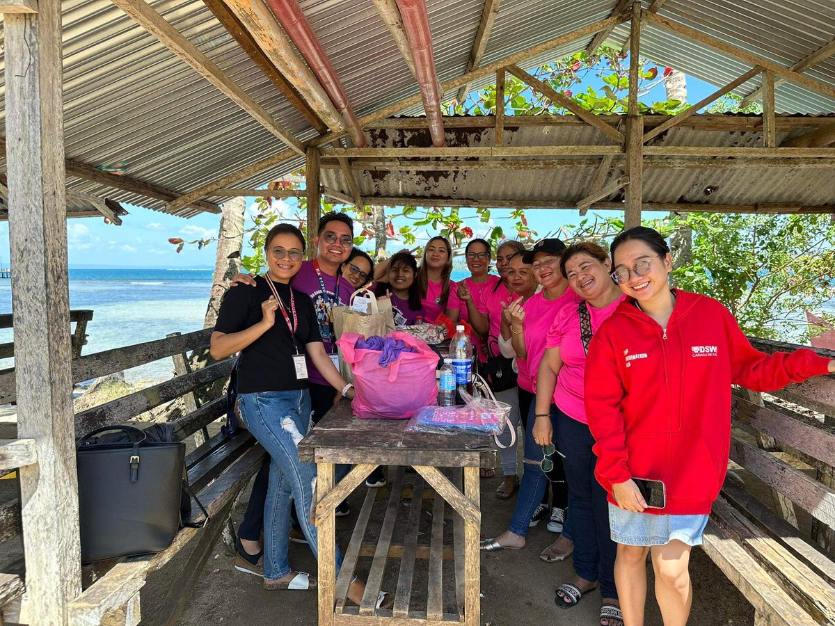 krizmuffin07's tweet photo. Facilitated Parent Leaders meeting last March 22, 2024 at Sampaguita Beach Resort, Claver, SDN.  120 Parent Leaders of the 14 barangays attended and participated the activities conducted by Pantawid Staffs of MOO Claver. 

#BawatBuhayMahalagaSaDSWD https://t.co/EIe0mZzzQy