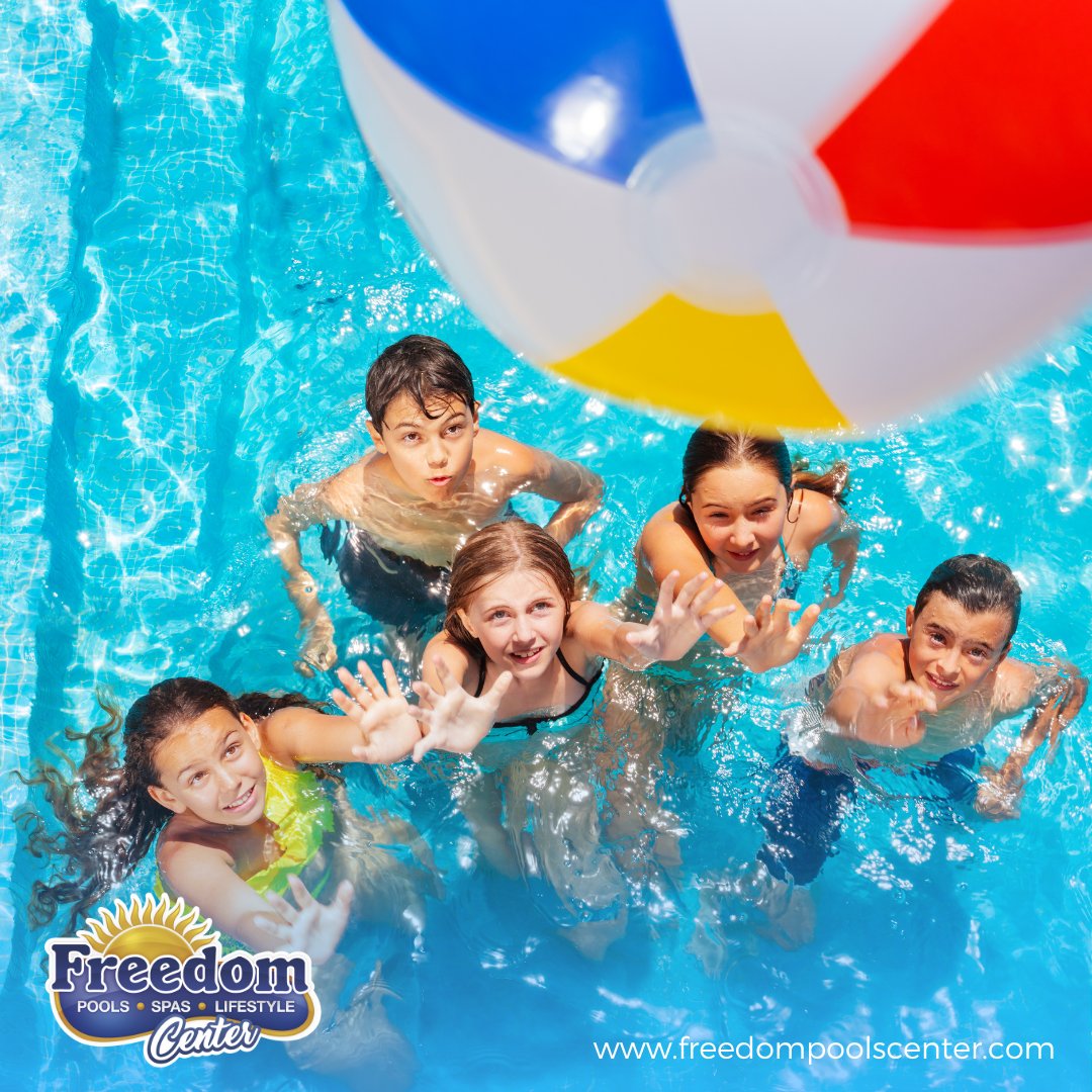 Combina horas de diversión familiar sana, con un estilo de vida activo.😎

¡Feliz fin de semana! 😃

#piscina #swimmingpool #poolservice #pool #piscinasdefibra #felizfinde #FelizFinDeSemana