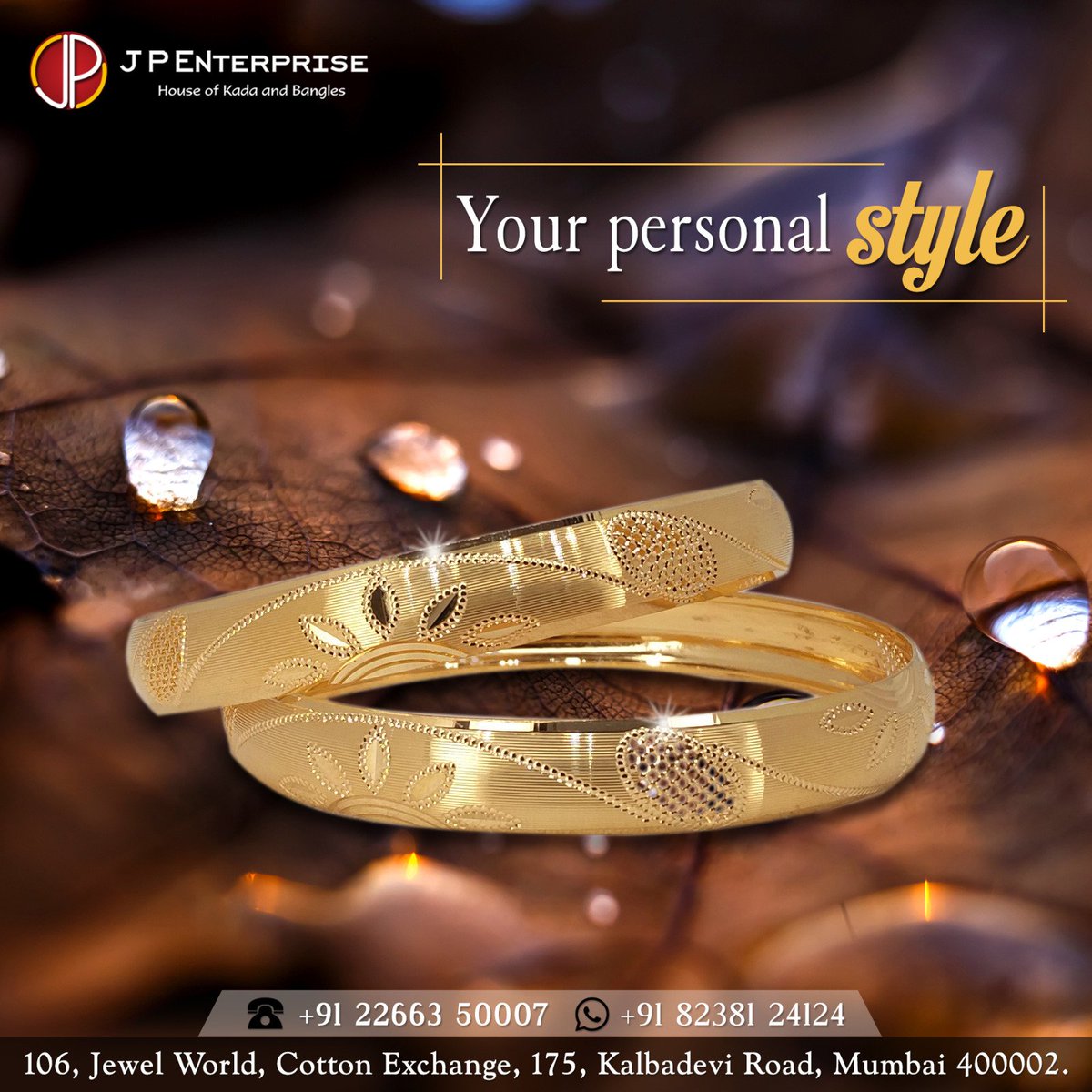 Presenting stunning gold bangles to enhance your style. 

#goldkada #beautifuljewellery #royaljewellery #goldkangan #goldjewellery #bangles #goldbangles  #classicjewellery #indianjewellery #indianjeweller