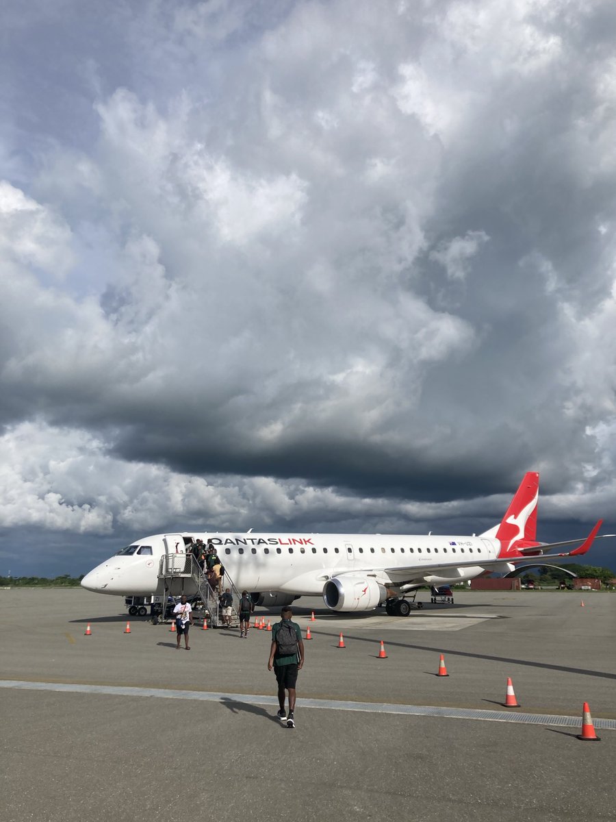 Farewell Honiara - it feels slightly like I’m leaving just as the vote count gets interesting but the ABC’s brilliant ⁦@_Chrisnrita_⁩ is (as ever) poised to bring you all the latest on the results as they flow in