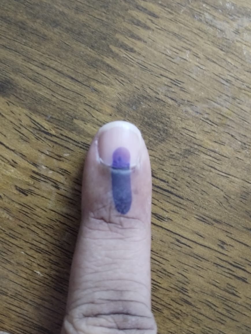 I completed my voting. I went at 8:40 am and returned by 10:00 am. The queue was small, with separate lines for gentlemen and ladies, which ultimately merged into a single queue. Senior citizens had a tough time standing in the queue in this hot weather. #vote