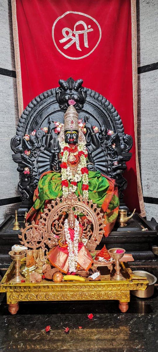 Mahalaxmi Yagnika Peetam Temple,near BhadrakaliTemple⛩️🌺🙏
#CulturalHeritage 
#WarangalTemples 🇮🇳