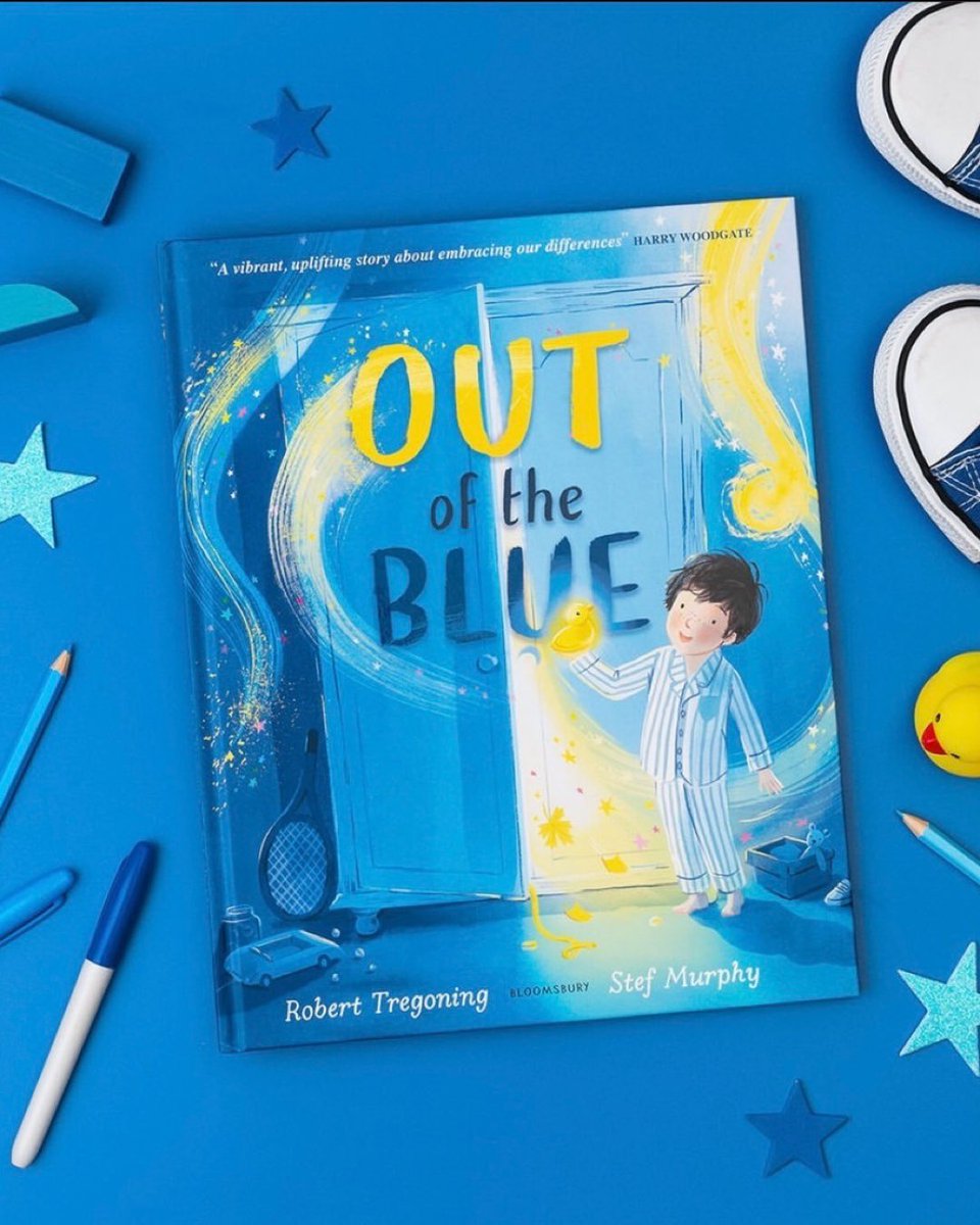 What a joyful way to spend an afternoon - celebrating OUT OF THE BLUE with @StefMurphyArt, @sparkbookaward and schools up and down the country! Let YOUR colours SHINE and love whatever makes you YOU! 💙💛💙 @KidsBloomsbury