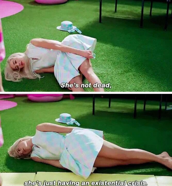 Hayleyx3jb's tweet photo. I can do it with a broken heart is giving depressed Barbie vibes and I’m so here for it #TSTTPD https://t.co/AMKyurz3DO