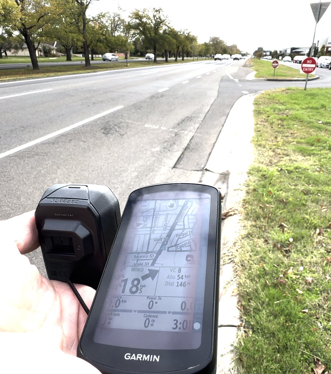 Trek CarBack with clear line of sight to traffic. Straight road. No obstructions. Furtherest detection: 146m 🤔 Mount is garbage on an aero post too. Yellow carding this device already.