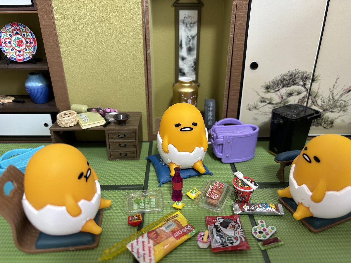 買ってきたものをシェアするんだわ〜

#ぐでたま #gudetama #ミニチュア #リーメント