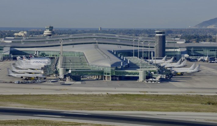 Que tothom ho tingui clar: la reiterada negativa d’AENA de permetre que l’aeroport del Prat tingui una gestió independent respon a la seva prioritat de protegir Barajas de qualsevol competència.