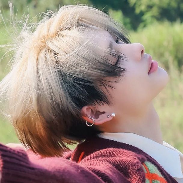 ahmedrsnk's tweet photo. day 1 !!

hii I'm rei and I'm looking for interactive #moots !

— he/him
—  new to #kpoptwt &amp; #stantwt
— svt, nwjns, lsrfm, enha, ive, itzy, txt , gidle , bts, twice
— any fandom is welcome !

♡ / ↺ are appreciated ; to spread ^^ https://t.co/pYKYUwt5NX