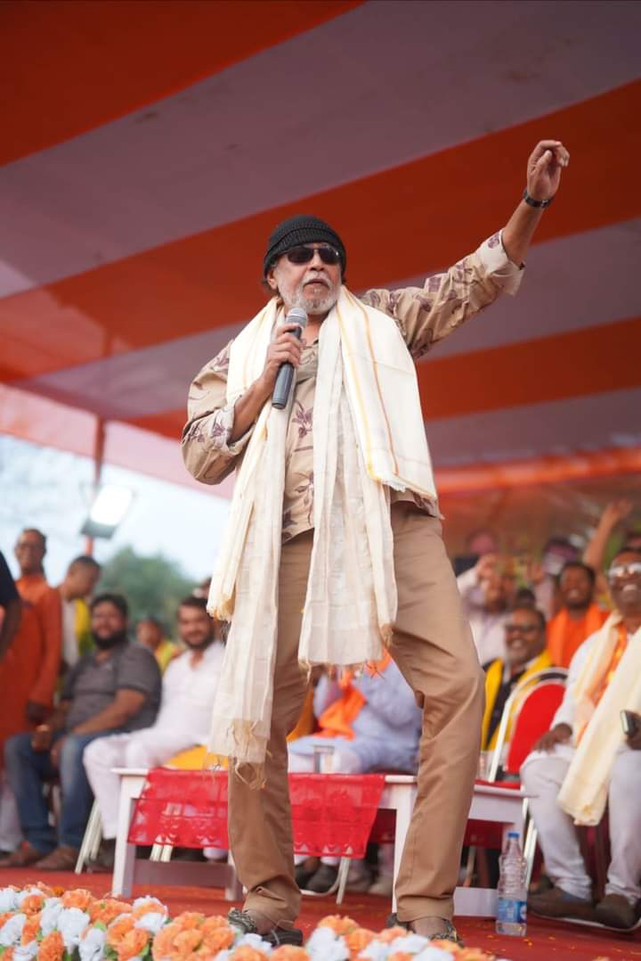 Actor Mithun Chakraborty is equally contributing heavily to make BJP do better in Bengal. He will be touring whole State this full month campaigning for our Candidates. Today he will be in Raiganj.