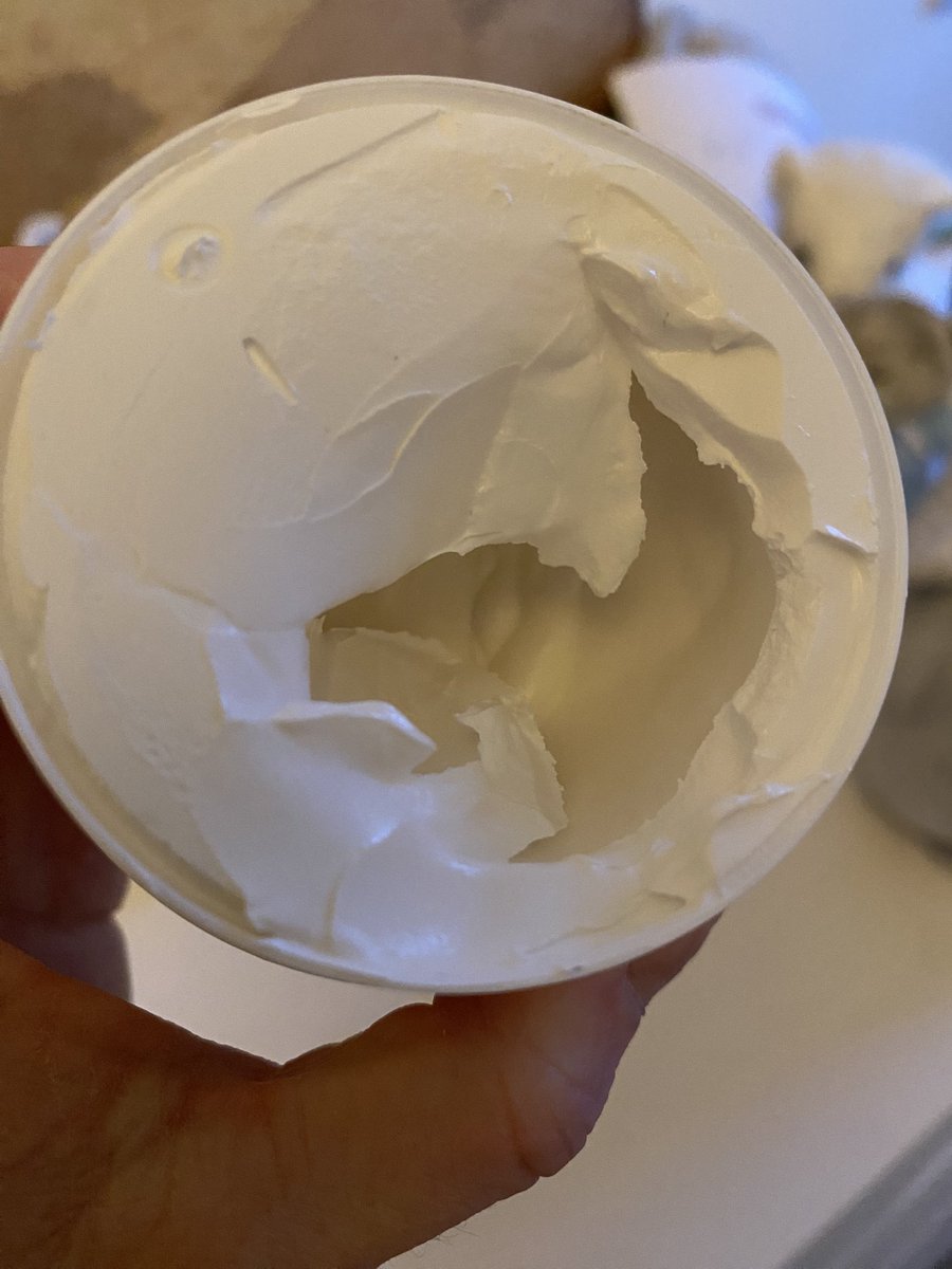 c_j_offer's tweet photo. @Tesco brand new nappy cream pot. Craftily you’ve only filled the bottom of it and popped a layer on top to look full, but then there is a massive unfilled section. 
As you’ve only half filled it, can I have half my money back?! https://t.co/TwZOJXHGrJ