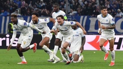 yacine_youssfi's tweet photo. 2 demi-finales européennes en 3 ans…

Comment on peut banaliser ça dans l’histoire de l’OM et même dans l’histoire du football français….

Ce club a fait probablement beaucoup d’erreurs mais ce club a une vrai culture européenne. https://t.co/isoMrUScg7