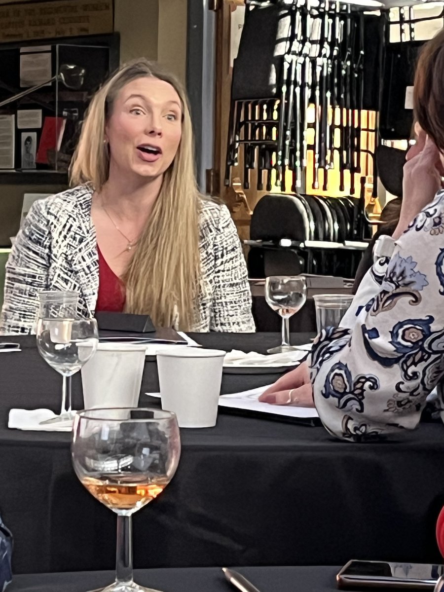 agrawalassoc's tweet image. Glimpses of the dynamic exchange of ideas from the AA&apos;s Women&apos;s Initiatives event by Agrawal Associates on April 18, 2024, which brings people together to discuss financial literacy and empowerment 👇

Stay tuned for more!

#clientimpact
#financialadvice
#agrawalassociates