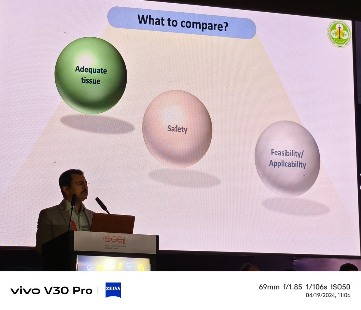 Dr. Jayanta Samanta #PGIMER giving the opening talk of #ENDOCON 2024 💕🙏🎊 debate between EUS vs percutaneous liver biopsy ... What to choose ??? Who better than Jayanta Samanta and Dr. Vikram Bhatia to debate....😎 @SGEIofficial #EUS #livertwitter