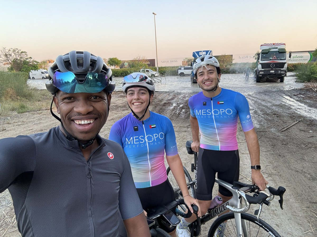 Songezo Jim Ndavuza tweet media