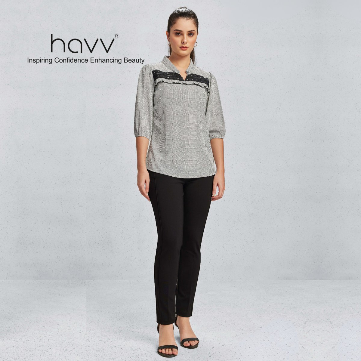 Elegance in every fold. Adorn yourself with the colours of Grey 🌞🌞

#WesternTopTrends #RanchReady #WesternBlouse #CowgirlFashion #TopOffTheRange #StylishShirts #FrontierFashion #TopNotchWestern #RodeoReady #WesternChic #havv