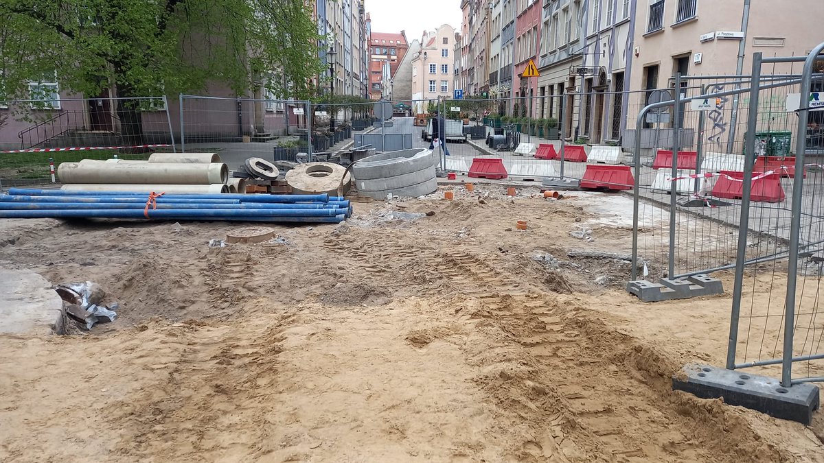 We have been covering the reconstruction 🚧 of Ogarna Street in Gdansk from the sapper's side 🧨 for a while now. The street is getting more and more beautiful and soon we can see the final results 👌.

Realization for the #Prasbet company, the investor is the @DyrekcjaG .