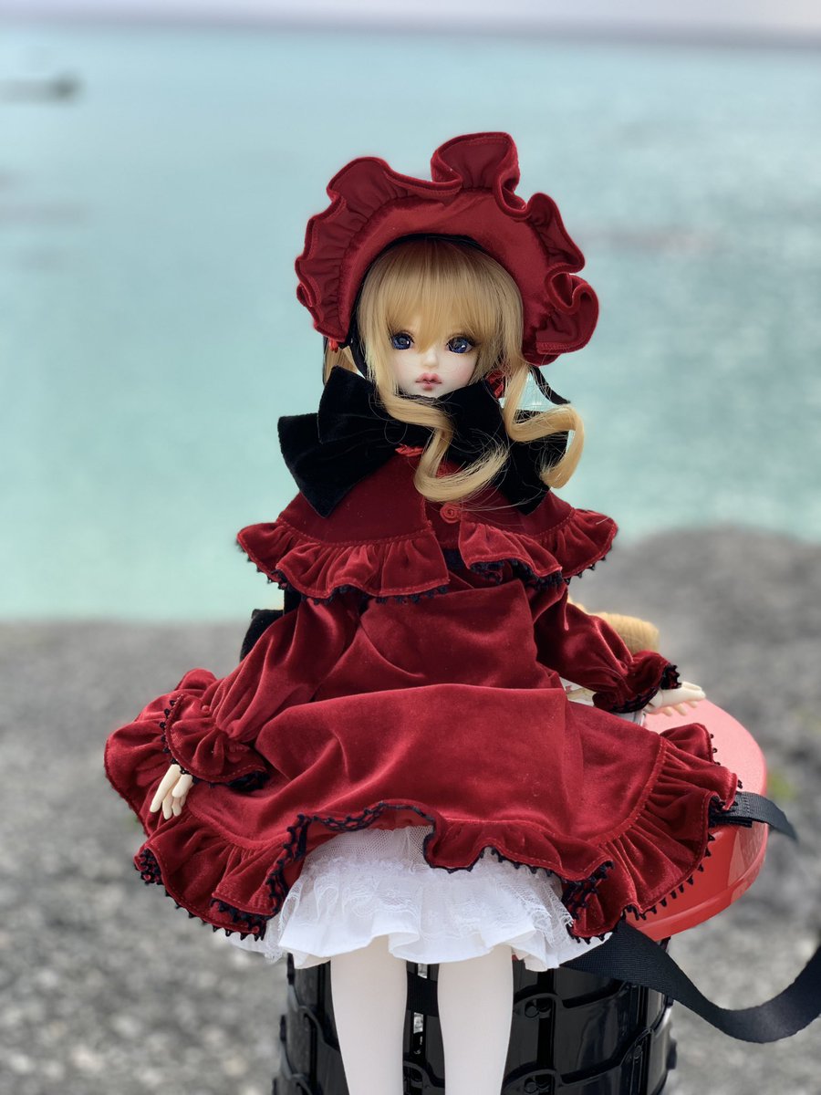#これを見た人はドールポツンと画像を貼ろう
shot:miyako sea
doll:DOLK 真紅
I love Rozen Maiden forever.🌹
