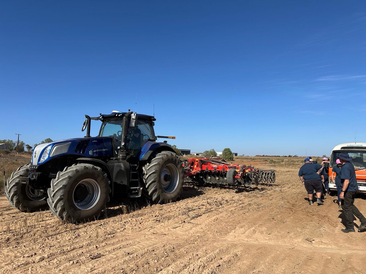 waringaag's tweet photo. An awesome day back in February with the @mcintoshandson team for an in house sales training and ride n drive event. Everyone got a chance to operate and learn the key functionalities of our brands in @agrispreadirl @GregoireBesson @elmersmfg @highlinemfg
#plant24 #skilledup https://t.co/81DFcufVoi