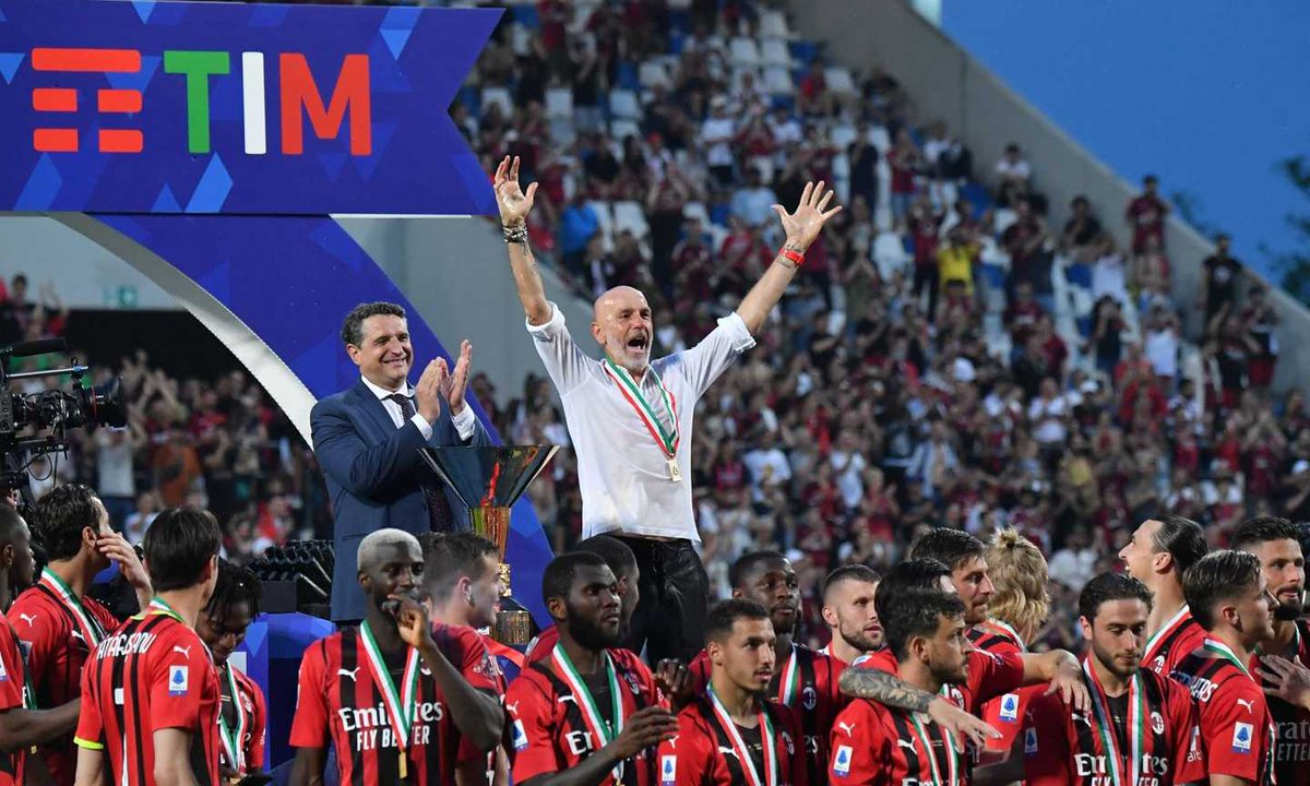 🚨 Lucca Lucci, capo Curva Sud #Milan, su Instagram: 

"Caro Mister
Desidero fortemente ricordarti come l’artefice di uno dei più bei scudetti della storia del Milan, ma poi si arriva al punto in cui inesorabilmente le strade si debbano dividere e direi che tutti noi tifosi