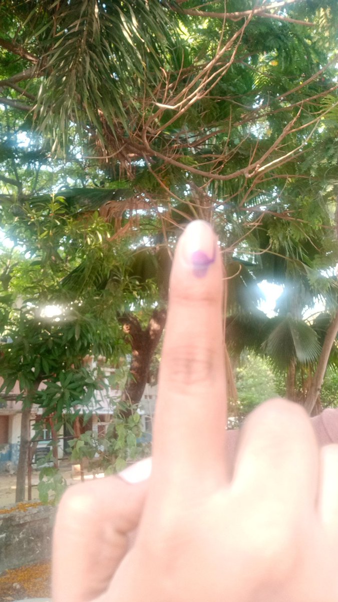 Saw one of the weakest #voterturnout  in #Mylapore constituency. #SouthChennai people, go vote. One of the important constituencies overall, you cannot afford to abstain from voting. Turnout so low, you don't even have to stand in a queue, just show up 😔 #ParliamentElection2024