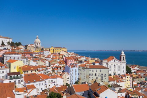 #CityBreaks | #Lisbon 🇵🇹
➡️ Up to 50% off #Hotels
🛏️ cutt.ly/ew35oB0b
#CarHire 
🚘 cutt.ly/ew35ieS2
#Flights
✈️ cutt.ly/mw35pGjp
#portugal #citybreak #carrental #ukairportparking #travel #military #veterans #forces #expats #forcescarhire #MHHSBD