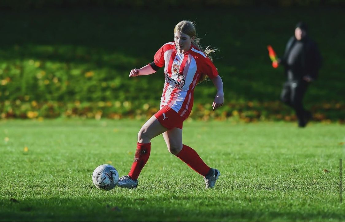 Congratulations to Leyna H who made her first National League Reserves appearance away at Stoke City last Sunday. Lily P featured again for the Reserves as well making it 2 appearances in as many weeks. 
.
.
.
#Glassgirls