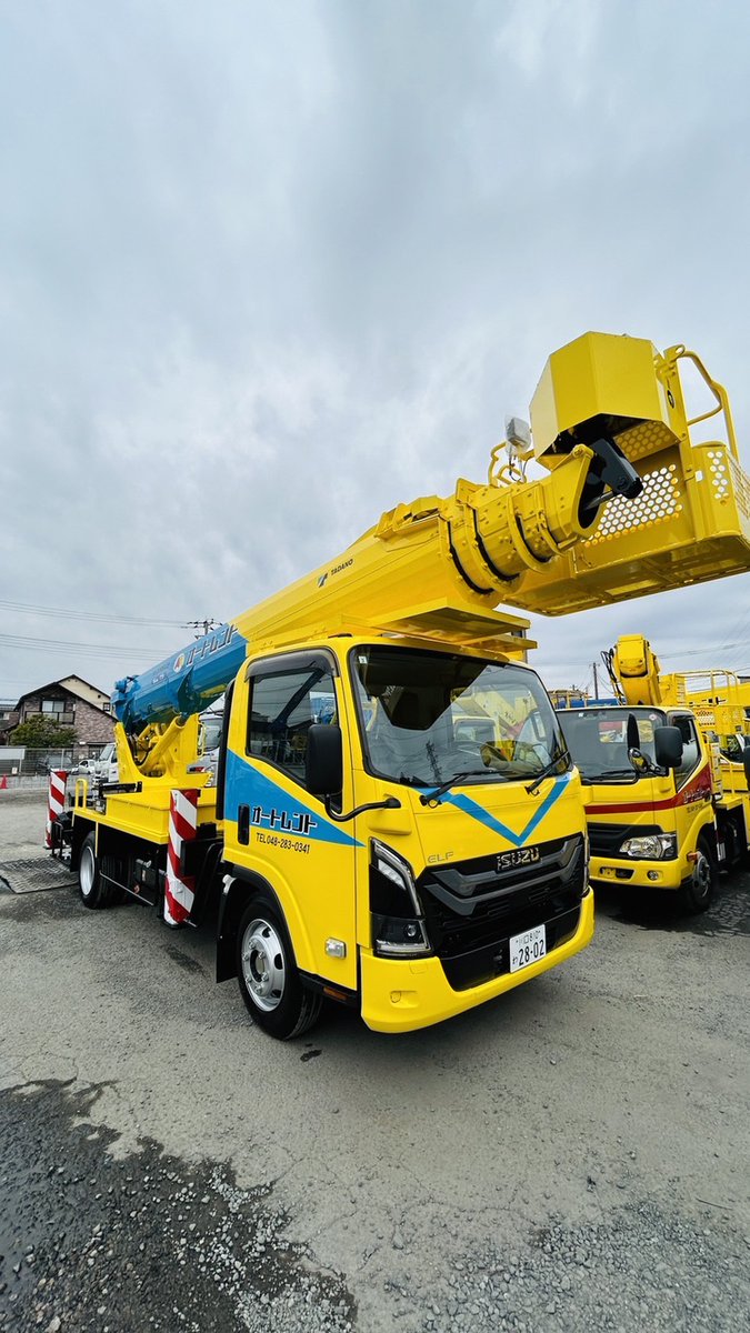 autorent_1996's tweet photo. AT-280XTGのブルー✖イエローが先月入荷いたしました😊沢山のお問い合わせを心よりお待ちしております☺️　https://t.co/TvkRe9kKwx

 #高所作業車 #新機種 #28m #はたらくくるま #AT280XTG #オートレント #建機レンタル https://t.co/utXUTnW9qW