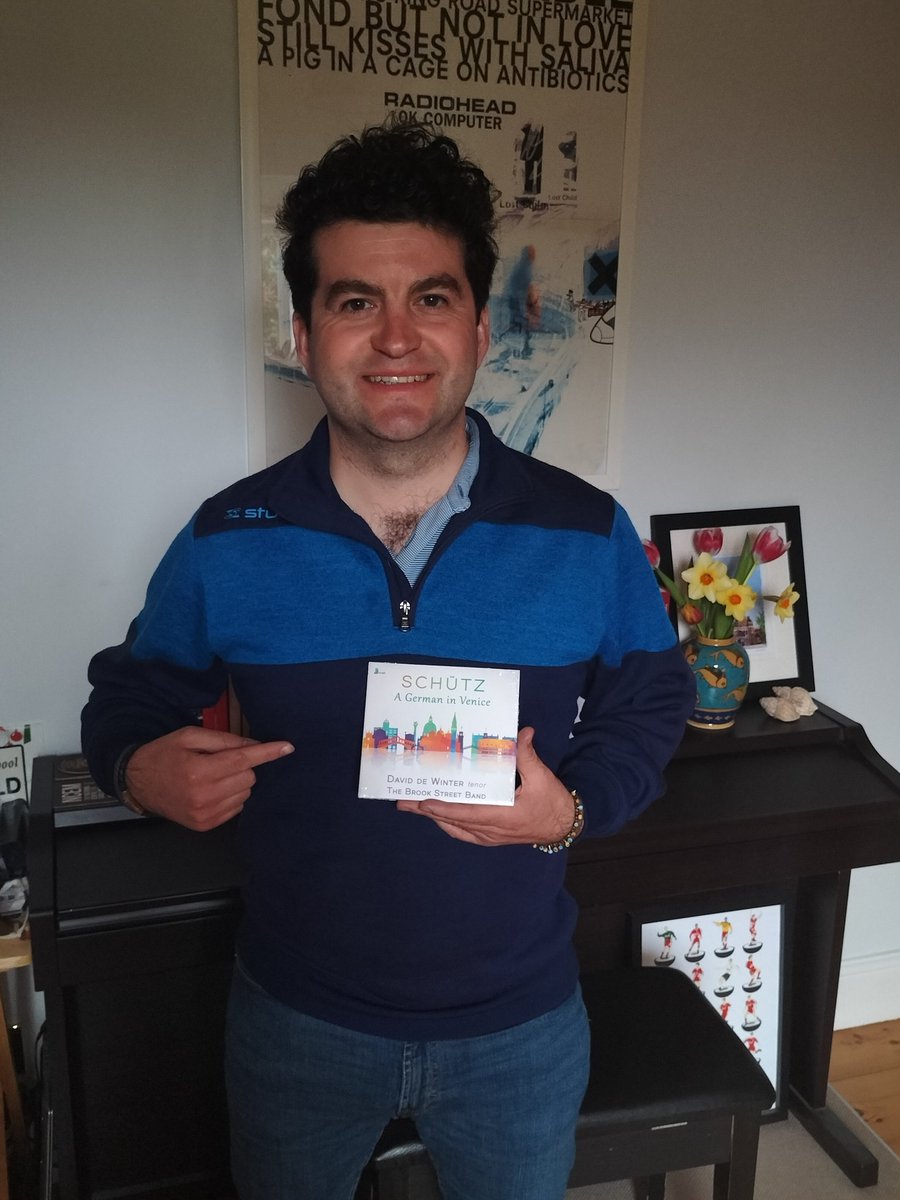 David de Winter (@davidjdewinter) on Twitter photo So incredibly delighted that my debut solo album 'Heinrich Schütz - A German in Venice' with <a href="/BrookStreetBand/">TheBrookStreetBand</a> is OUT TODAY on <a href="/FirstHandRecord/">First Hand Records (FHR)</a>. Thanks to <a href="/ContinuoFndn/">Continuo Foundation</a> and many individual donors for their support. Do give it a listen!
songwhip.com/the-brook-stre… So incredibly delighted that my debut solo album 'Heinrich Schütz - A German in Venice' with <a href="/BrookStreetBand/">TheBrookStreetBand</a> is OUT TODAY on <a href="/FirstHandRecord/">First Hand Records (FHR)</a>. Thanks to <a href="/ContinuoFndn/">Continuo Foundation</a> and many individual donors for their support. Do give it a listen!
songwhip.com/the-brook-stre…