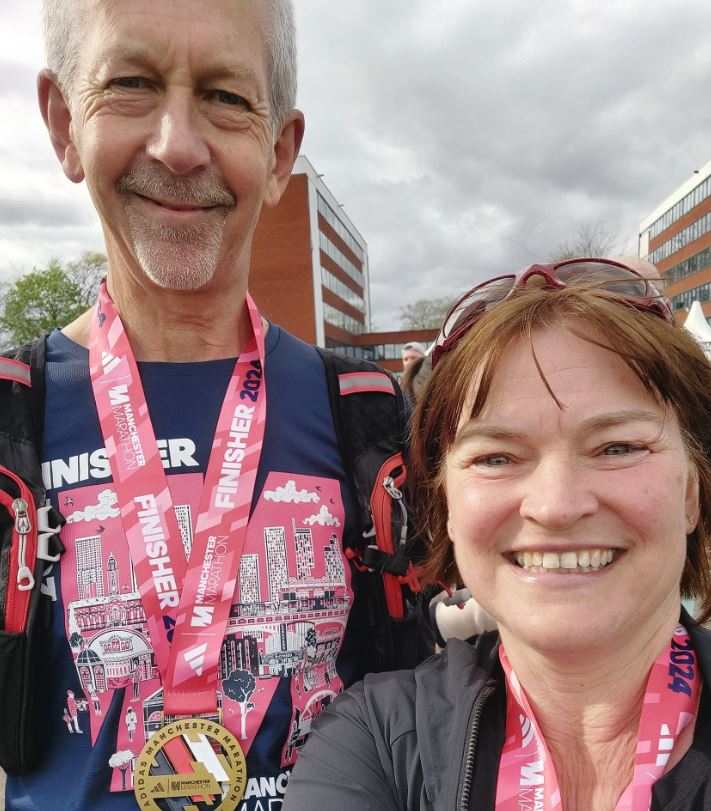 🎽👏👏 Good luck to the Team Hope House and Tŷ Gobaith runners taking on the @LondonMarathon today 😍😍❤ We can't wait to see you head down The Mall and get your medals 🏅 Thank you so much for all your dedication and all the money you have raised so far 🥰