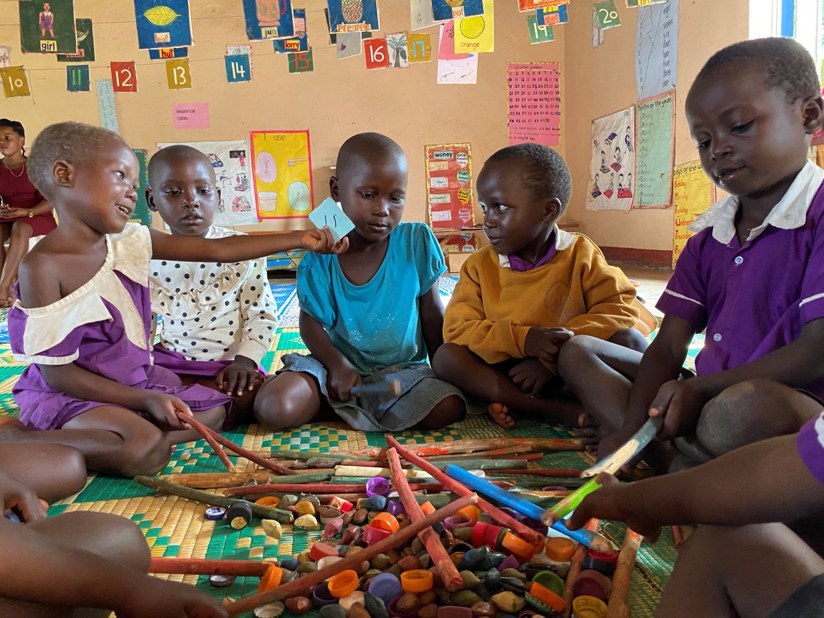 Did you know that Playing games, having fun while learning benefits all children – also in the classroom. And it enables children to learn better and stay in school. #UGPlayDay @UNICEFUganda @PlanUganda @Educ_SportsUg