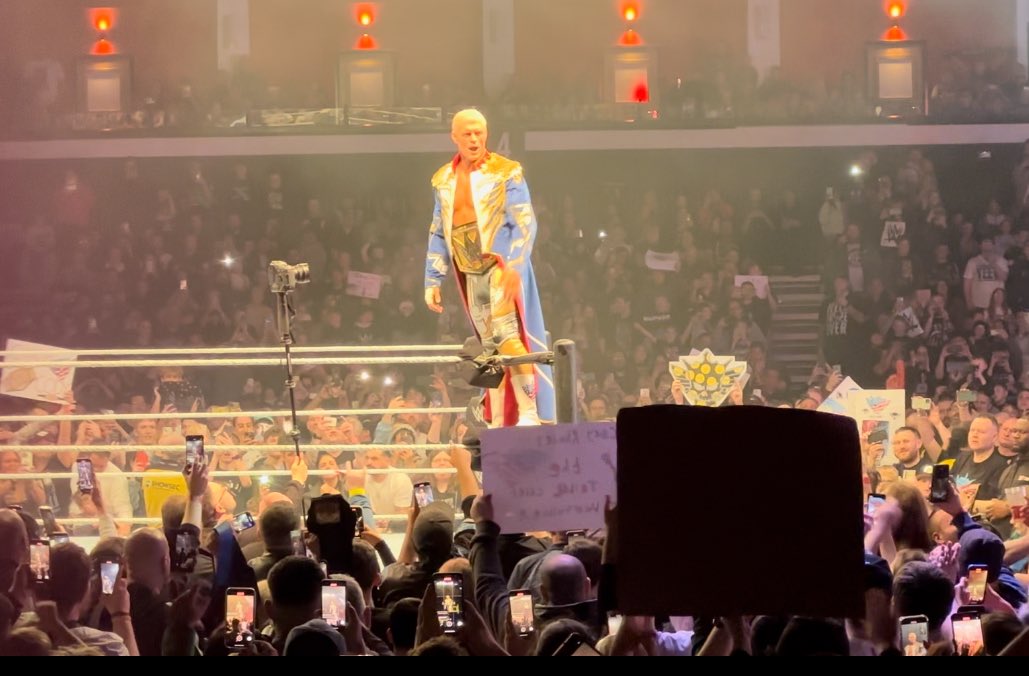 gwill84's tweet image. 9 years ago I attended the @wwe show in Cardiff with my pregnant wife and saw @CodyRhodes struggling with a crap gimmick! Now fast forward 9 years and my now 8 year old got to feel connected to his absolute hero though a point and salute!
#WWECardiff