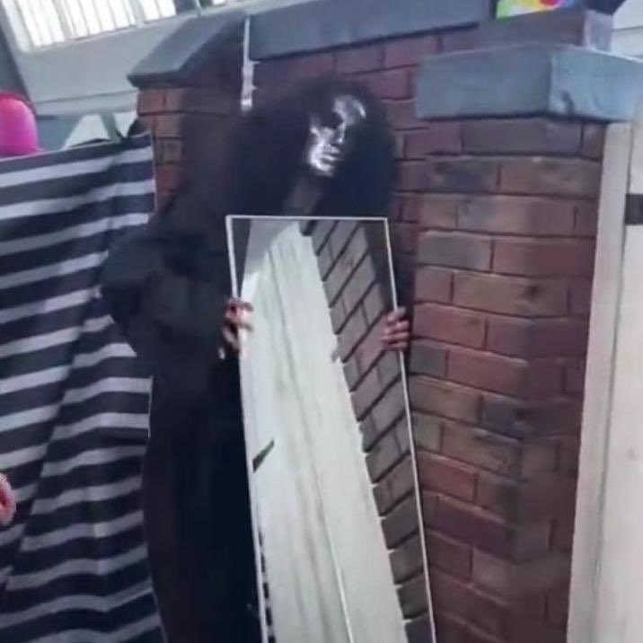 Sam Hume tweet media