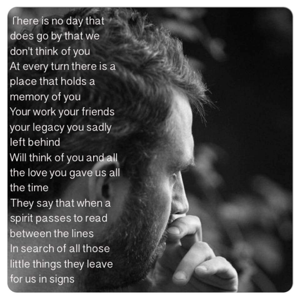 robbiekane74's tweet photo. Officially, 10 years since you left us, Robbie O'Connor ! 😔 I'm thinking of you even more today, of your family and all the gang who miss you dearly . Big love always, mate R ❤️ x #BestPal https://t.co/Iw5ateejSm