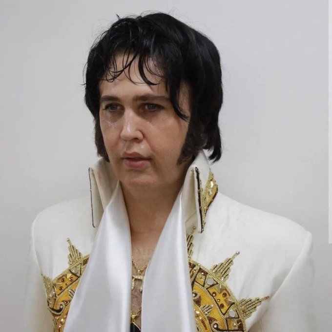 I have to listen to 31 new songs in one night........ https://t.co/tNnJBe746W