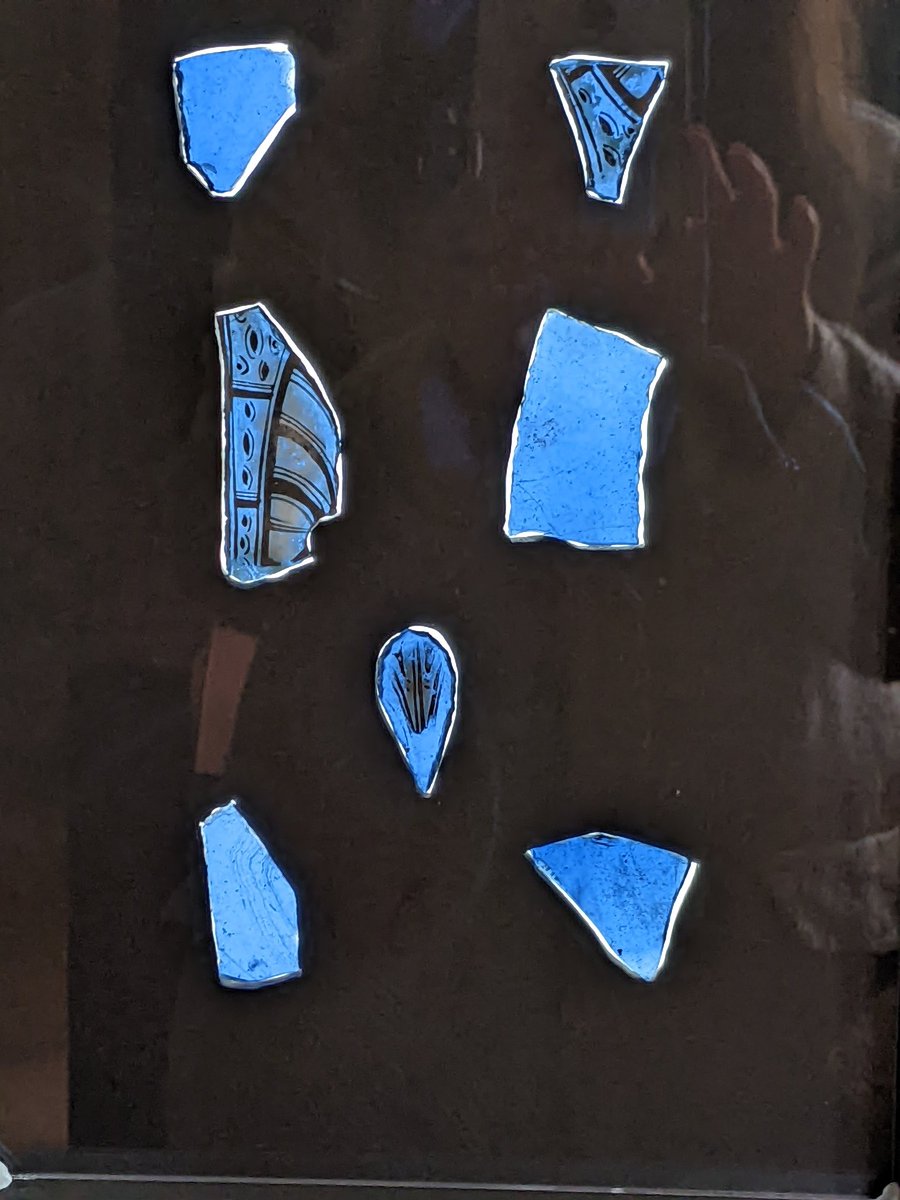 Blue glass fragments from the Old Minster, Winchester. It must have been really beautiful! Now on display in Winchester cathedral.
#FindsFriday