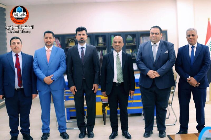 Receiving Deans of Law Colleges Committee Delegation uomosul.edu.iq/en/libcentral/… @UniversityofMos @cl_uom @4sayf #library #libraries #mosul #Iraq #Awareness #KNOWLEDGE #Humanity #services #Law