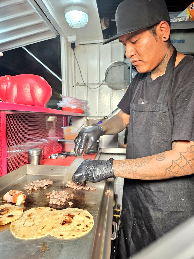 Comida de la #cdmx totalmente fuera de contexto.