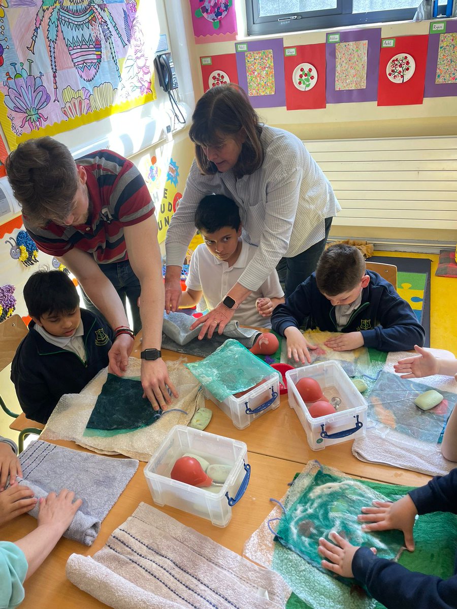 ScoilÍosagáinD12 tweet media