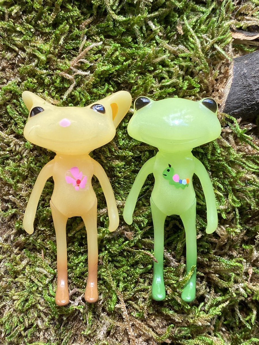 wanda_frog's tweet photo. We also have FWF Harley &amp; a long-ear verision Lenny. Lavie has a similar color body with gradation in the feet but has prominent ears &amp; a small pink nose that points upward
We hope you can awaken your souls with our new dolls in this season of life &amp; growth
#wonderfrog #wandashop https://t.co/JnJjfPFSYm