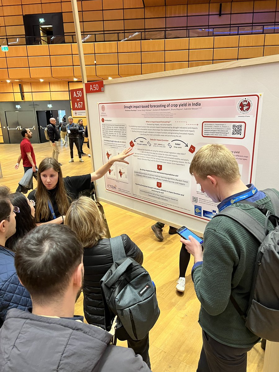 From connecting with @sameeruttarwar at our poster session during #EGU23 to presenting our collaborative work on impact-based #drought forecasting in India at #EGU24. Excited for the progress we've made together!