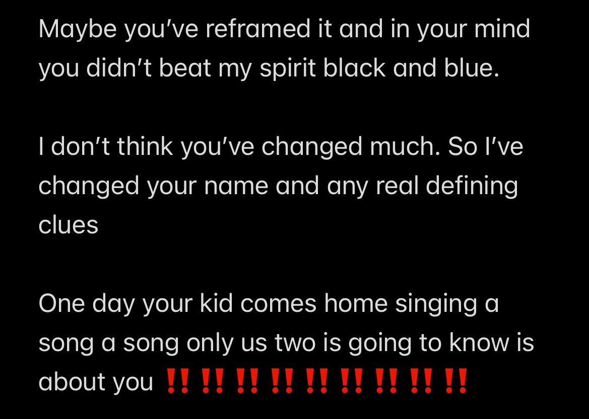 Jackie Tempera 👽 tweet media