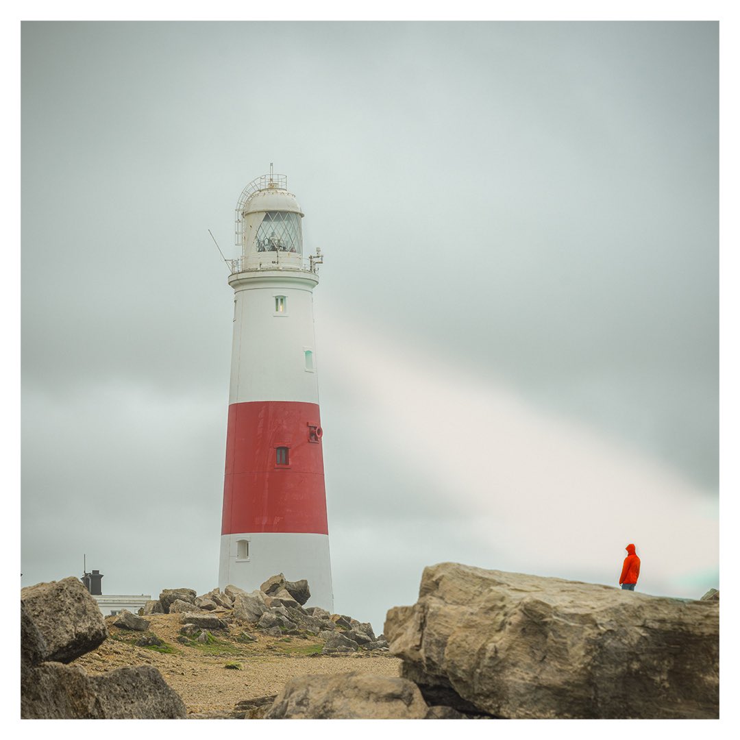 The shining light - Portland Bill Lighthouse Dorset

#lighthouse #light #photography #landscapephotography #stormy #sea #dorset #amazingplaces #amazingviews