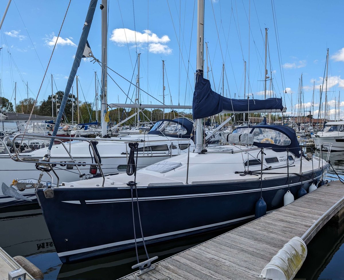 Another yacht successfully delivered today. An Elan 31 from Salcombe to Chichester. 

#halcyonyachts #yachtdelivery #sailing #yachting