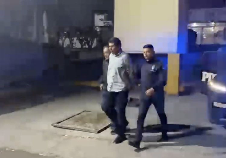 amarilloalarcon's tweet photo. ‼️Miguel Cortés Miranda 
#FeminicidaSerial pasa su primera noche en el #ReclusorioOriente

Es la primera noche de todas las que le restan de vida; no saldrá con vida de #Prision 

Le esperan largas sentencias: Ma.José, la de Cassandra y las de otras víctimas qe ocultó en su dpto https://t.co/w8MD5AYTbF