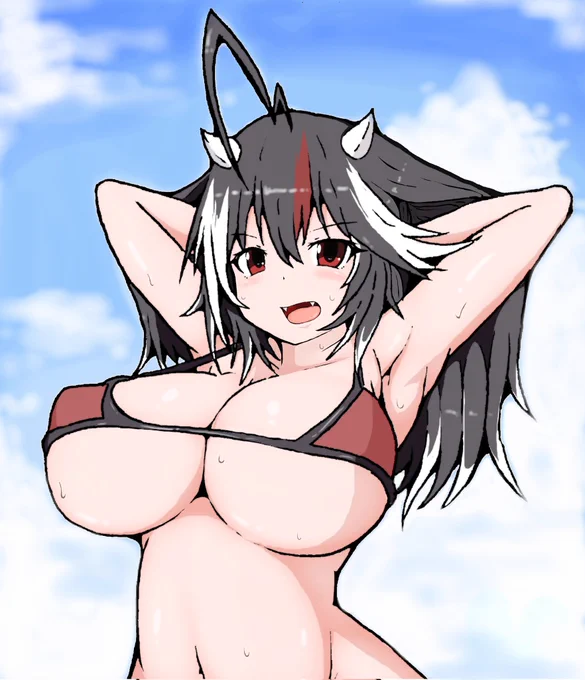 #気温が高いので気が早いが水着絵が見たい 