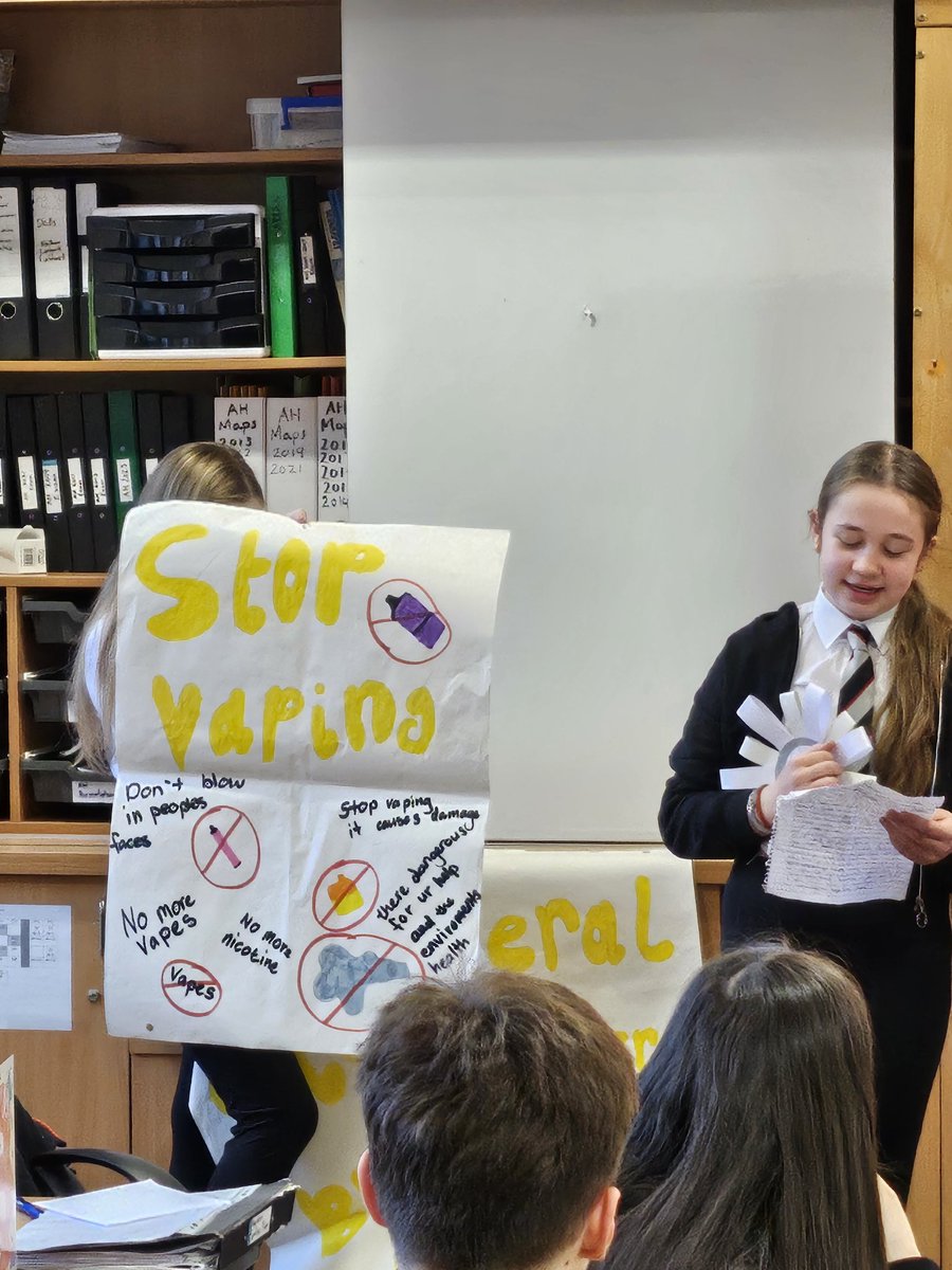 LModernstudies's tweet photo. Final speeches before the S1 elections. A great end to the S1 rotation. https://t.co/5HSMGN6IZv