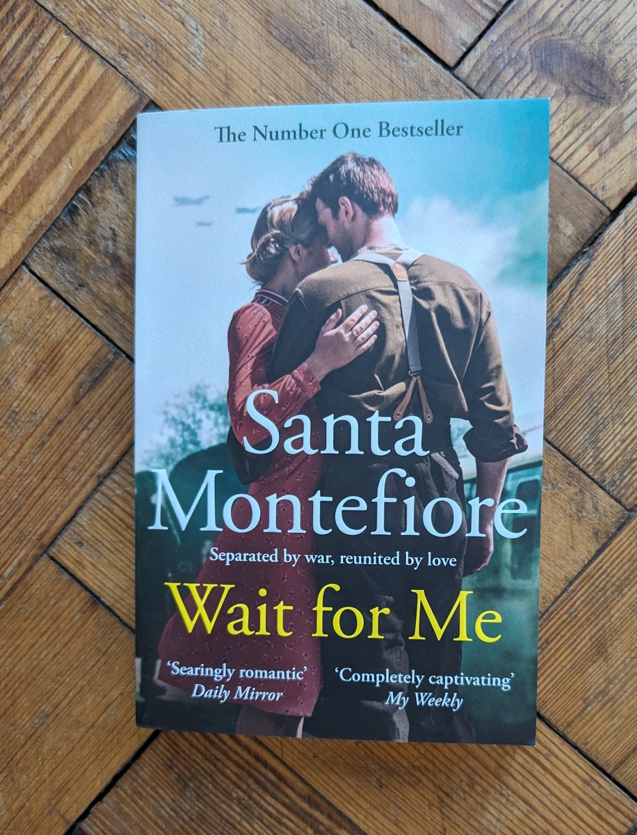 Temptation: a ridiculously early and packed calendar and then this gorgeous woman's book arrives and the carefully planned schedule is forgotten for a couple of hours. @SantaMontefiore , what you do to my willpower! 😂😍