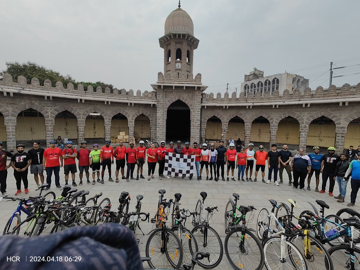 Loving #Hyderabad!! ❤️ Happily embraced #MJMarket in our city #Hyderabad on the day of #WorldHeritageDay along with #CyclistsOfHyderabad #Heritage and #History are greatest living lessons for a great future. This can be achieved only by #Walking or #Cycling @BYCSIndia…